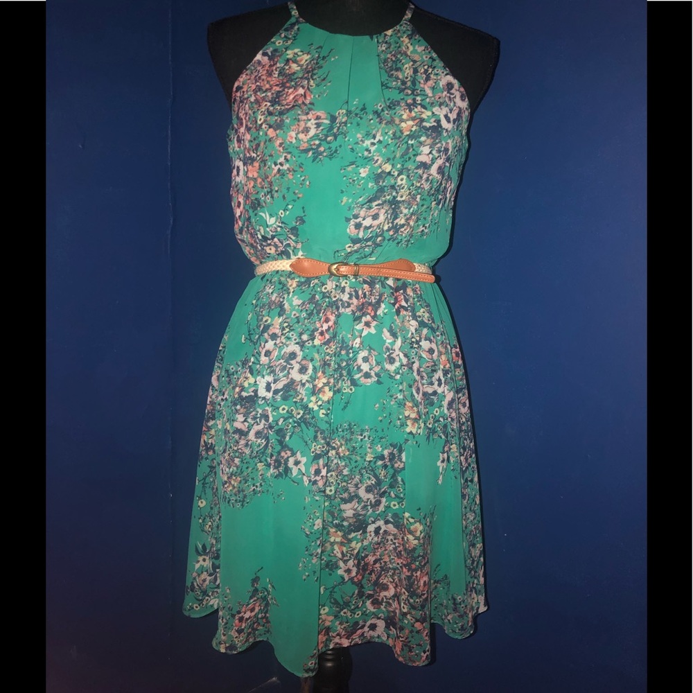 Light and Flowery Summer Dress